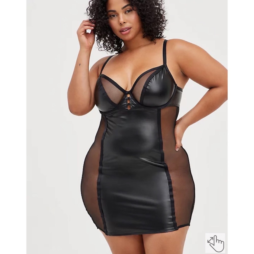 NWT- TORRID Underwire Chemise - Faux Leather & Mesh Black 0X size 12 - Picture 2 of 12